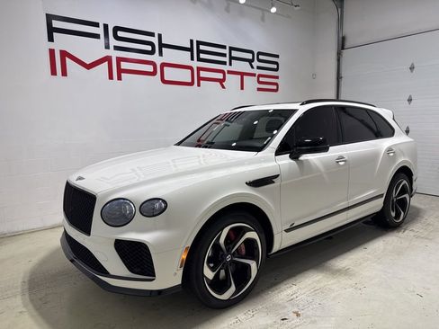 Used 2023 Bentley Bentayga image 8