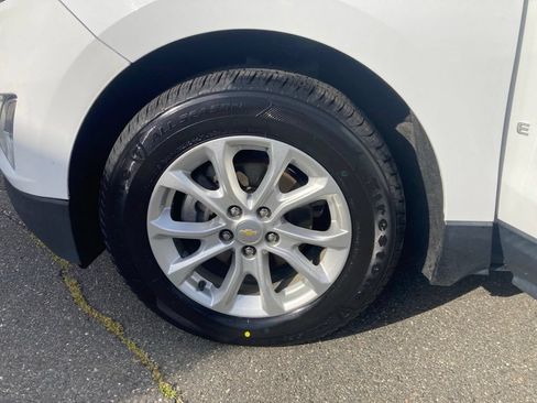 Used 2018 Chevrolet Equinox LT FWD image 26