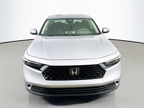 Used 2023 Honda Accord EX image 2