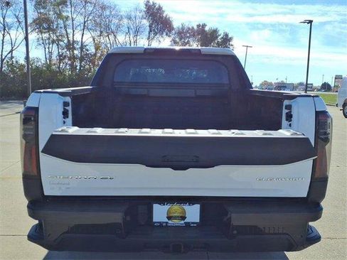 New 2026 GMC Sierra EV Elevation w/ Premium Package image 22