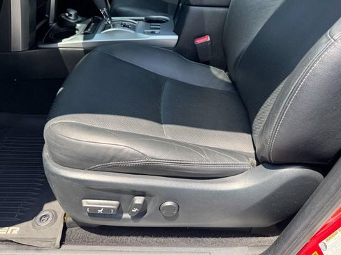 Used 2018 Toyota 4Runner Limited AWD/4WD image 15