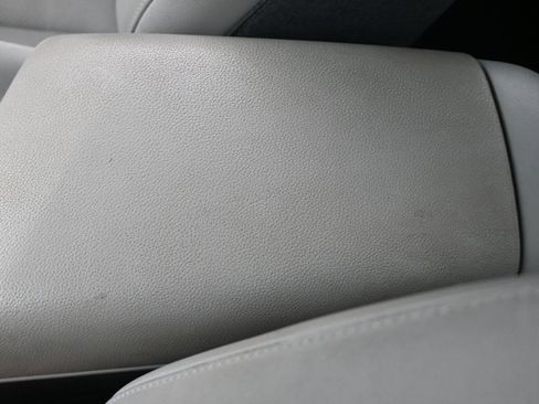 Used 2025 Hyundai Elantra Limited image 34