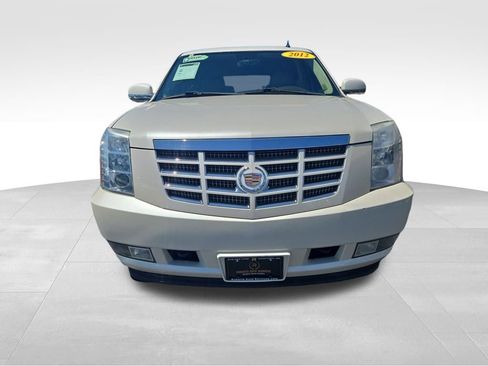 Used 2012 Cadillac Escalade Luxury image 6