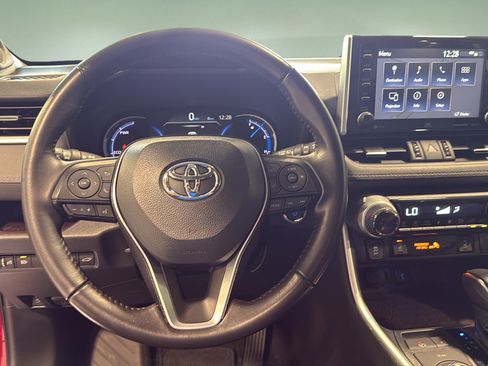 Used 2020 Toyota RAV4 Limited w/ Carpet Mat Package AWD/4WD image 23