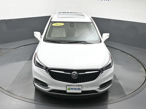Used 2021 Buick Enclave Premium w/ Sun and Sites Package AWD/4WD image 28