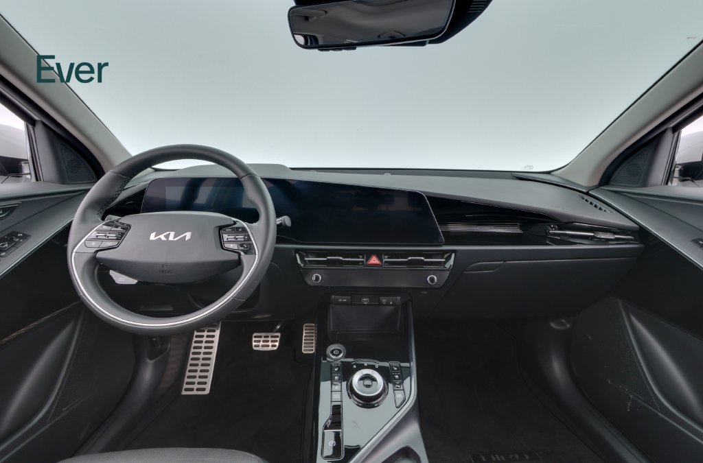 Used 2024 Kia Niro Wave FWD image 26