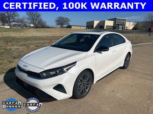 Used 2024 Kia Forte GT-Line w/ GT-Line Premium Package image 7