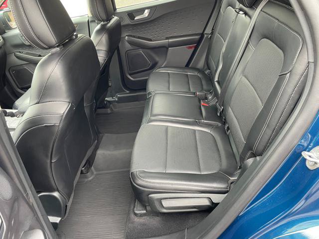 Used 2020 Ford Escape Titanium AWD/4WD image 21