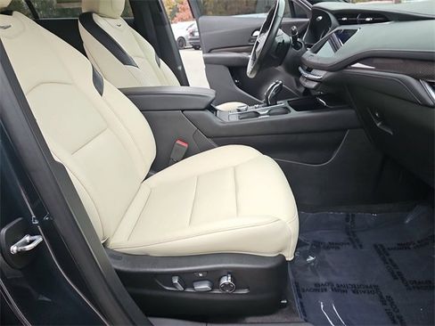 Used 2019 Cadillac XT4 Sport image 10