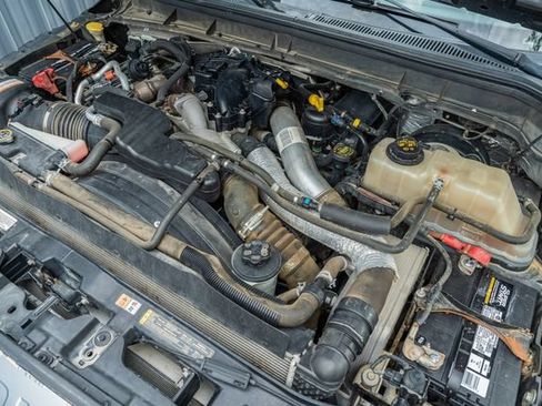 Used 2015 Ford F250 Platinum AWD/4WD image 11