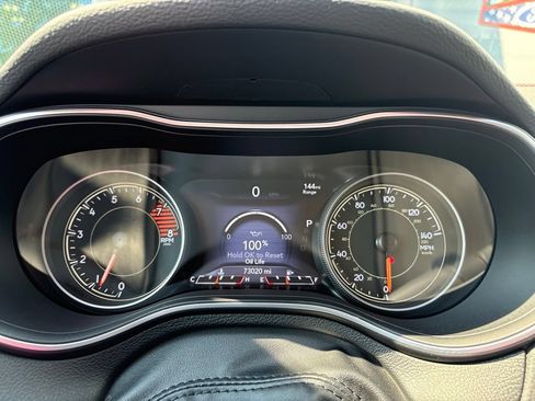 Used 2021 Jeep Cherokee Trailhawk w/ Sun, Sound & Nav Group AWD/4WD image 15