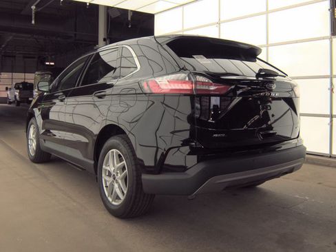 Used 2024 Ford Edge SEL w/ Convenience Package AWD/4WD image 7