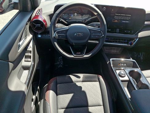 New 2026 Chevrolet Equinox RS w/ Convenience Package III image 7