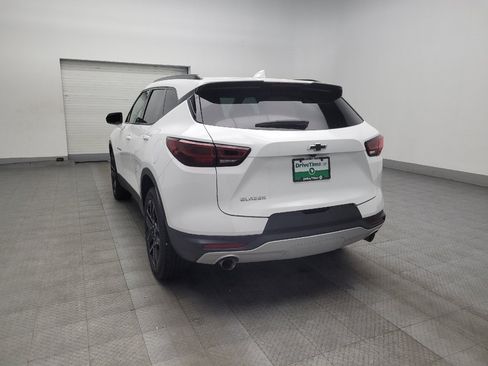 Used 2024 Chevrolet Blazer LT w/ Convenience Package FWD image 5