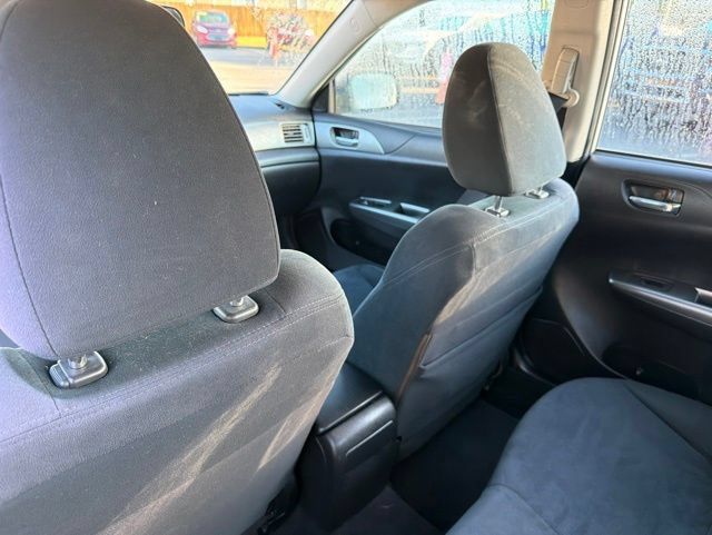 Used 2011 Subaru Impreza 2.5i Premium w/ PWR Moonroof Value Pkg AWD/4WD image 28