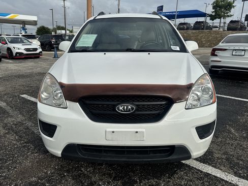 Used 2009 Kia Rondo LX FWD image 15