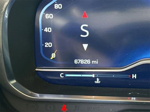 Used 2024 Chevrolet Suburban LT image 11