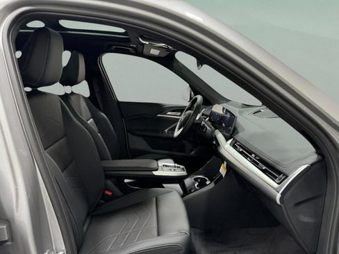 Used 2026 BMW X1 xDrive28i w/ Technology Package image 17