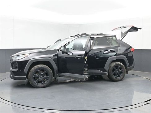 Used 2020 Toyota RAV4 TRD Off-Road image 54