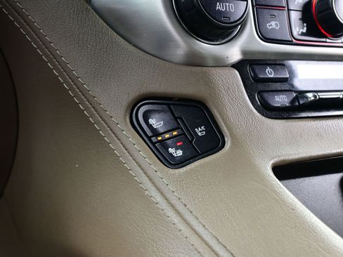 Used 2015 GMC Yukon XL SLT w/ Open Road Package image 23