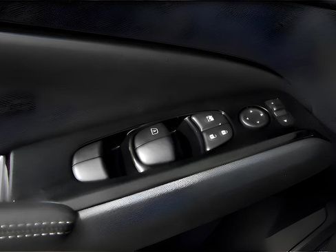 Used 2025 Nissan Altima 2.5 SL image 18