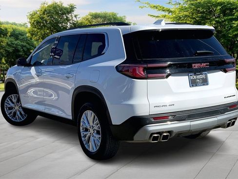 Used 2024 GMC Acadia Elevation w/ LPO, Floor Liner Package image 4