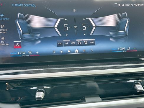 New 2026 BMW X5 M60i AWD/4WD image 11
