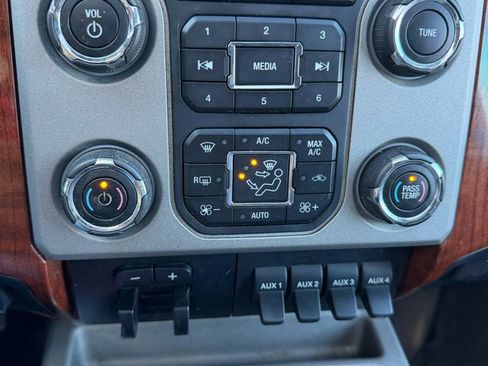 Used 2016 Ford F250 King Ranch w/ FX4 Off-Road Package image 20