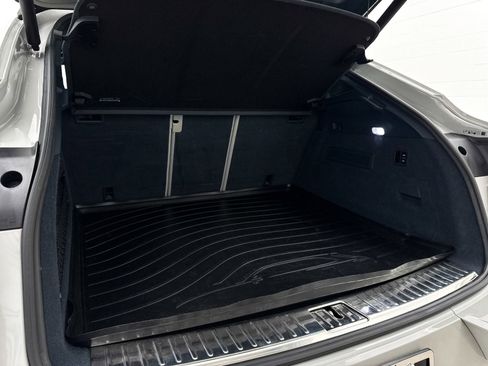 Used 2022 Porsche Cayenne Turbo image 44