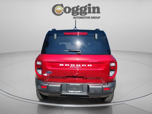 New 2025 Ford Bronco Sport Outer Banks image 4