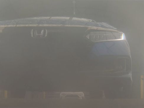 Used 2022 Honda Accord Sport image 3