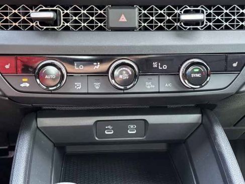 Certified 2025 Honda Accord SE image 8