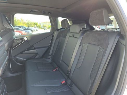 Certified 2025 BMW X3 xDrive30i image 19