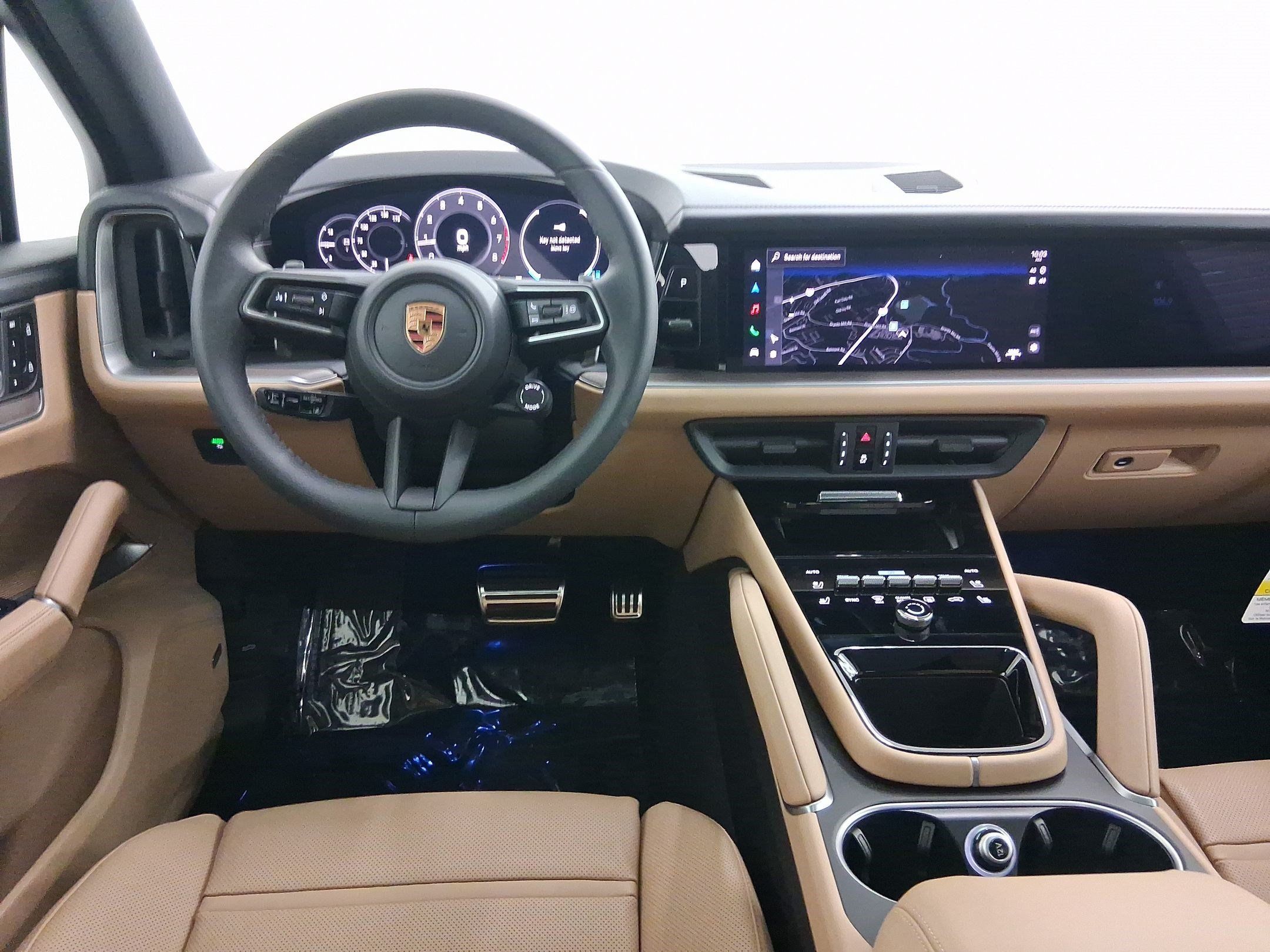 Used 2026 Porsche Cayenne AWD/4WD image 4