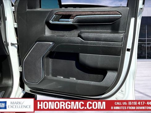 Used 2023 GMC Sierra 1500 Elevation AWD/4WD image 28