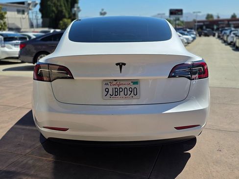 Used 2023 Tesla Model 3 Standard Range RWD image 10