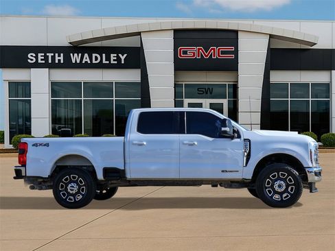 Used 2024 Ford F250 Lariat image 8