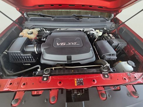 Used 2016 Chevrolet Colorado W/T w/ WT Convenience Package RWD image 16