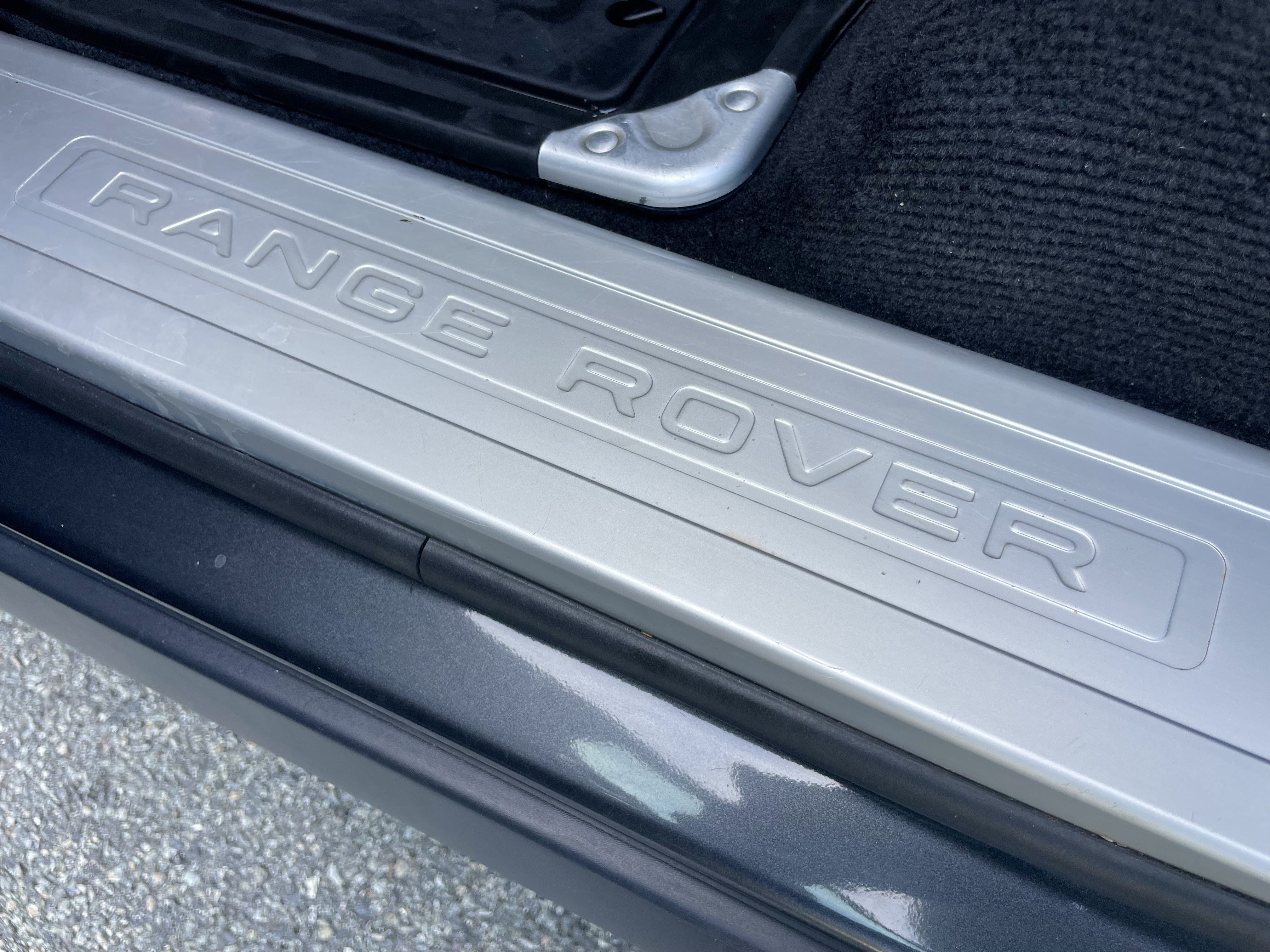 Used 2020 Land Rover Range Rover Sport HSE AWD/4WD image 39
