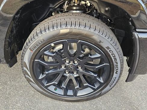 New 2026 RAM 1500 Limited AWD/4WD image 16
