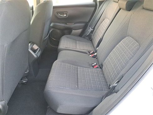 Certified 2023 Honda HR-V LX image 11