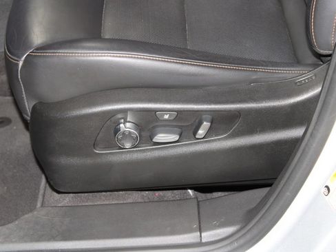Used 2021 Cadillac XT4 Sport FWD image 18