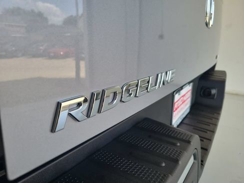 Used 2020 Honda Ridgeline RTL-E image 9