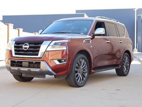 Used 2022 Nissan Armada Platinum w/ Captain's Chairs Package AWD/4WD image 2