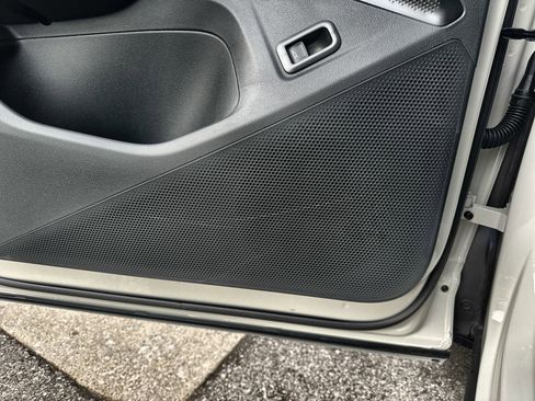 New 2026 Volkswagen Tiguan SE R-Line image 25