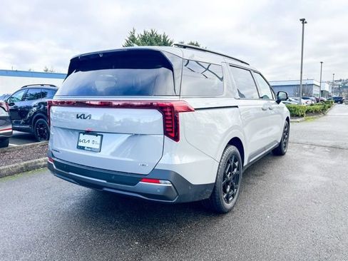 New 2026 Kia Carnival SX Prestige image 6