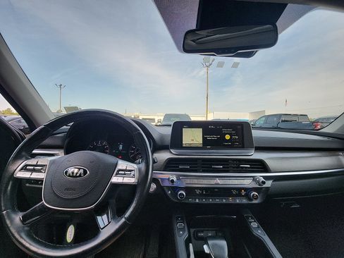 Used 2020 Kia Telluride EX AWD/4WD image 17