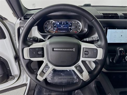 Certified 2023 Land Rover Defender 110 SE image 12