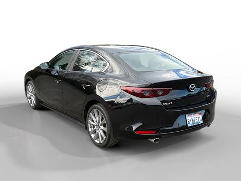 Certified 2021 MAZDA MAZDA3 s image 3