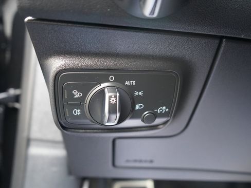 Used 2016 Audi TT 2.0T w/ Technology Package image 40